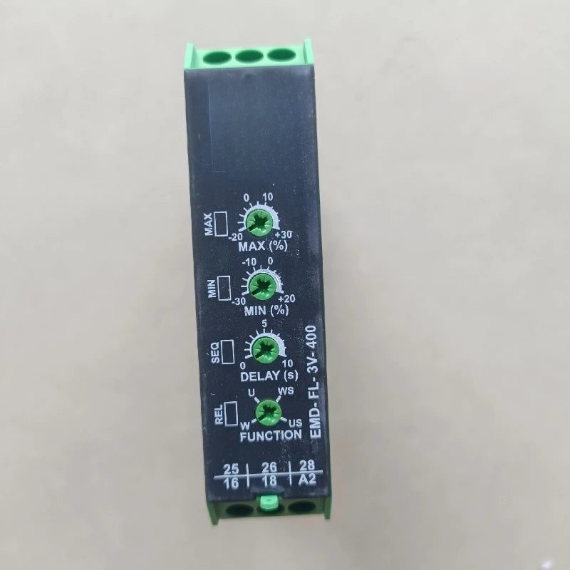 Original Monitoring Relay EMD-FL-3V-400 Spot 2866064