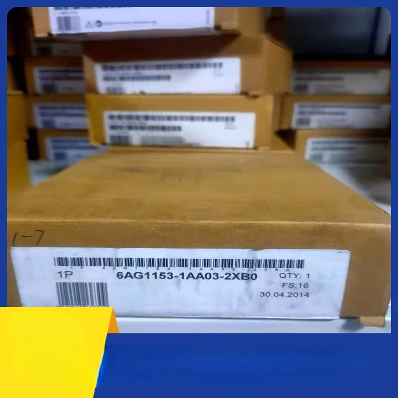 6AG1153-1AA03-2XB0 IM153-1 Interface Module 6AG1 153-1AA03-2XB0 Original New SIPLUS ET200M