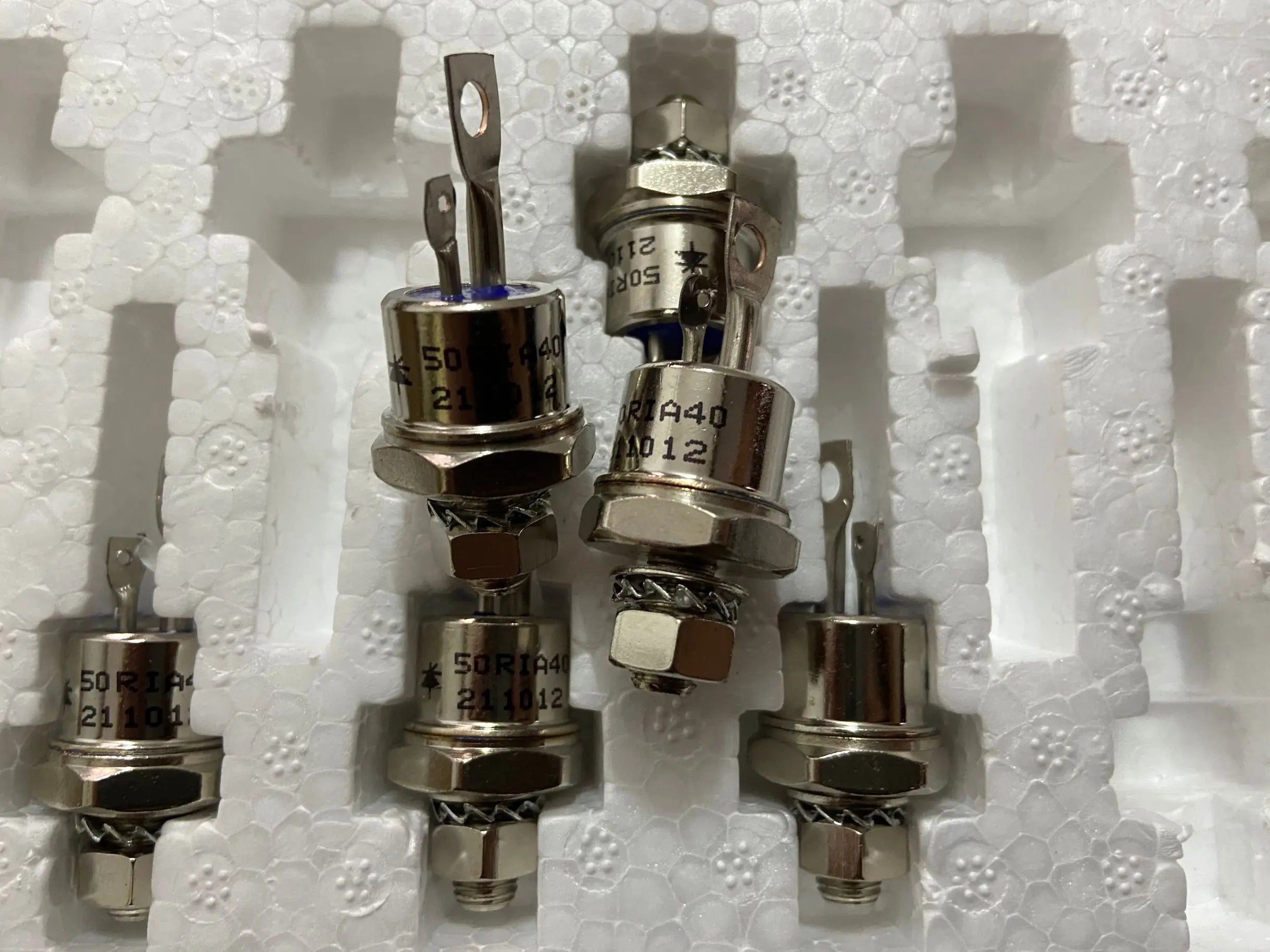 Diode Transistor 25HFR120 25HF120 Diode 40HF120 70HF160 70HFR120 40HFR120 25 50 85 75 60 80 Thyristor 25RIA 50RIA40