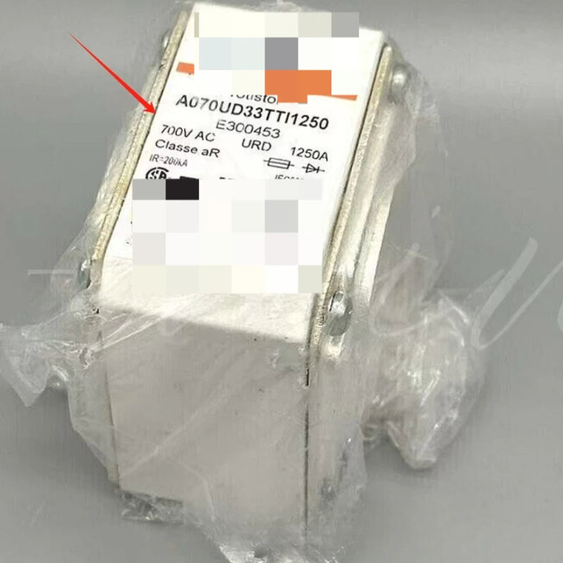 Brand New Fuse A070URD33TTI1250 E300453 700VAC 1250A in Stock Fast Shipping