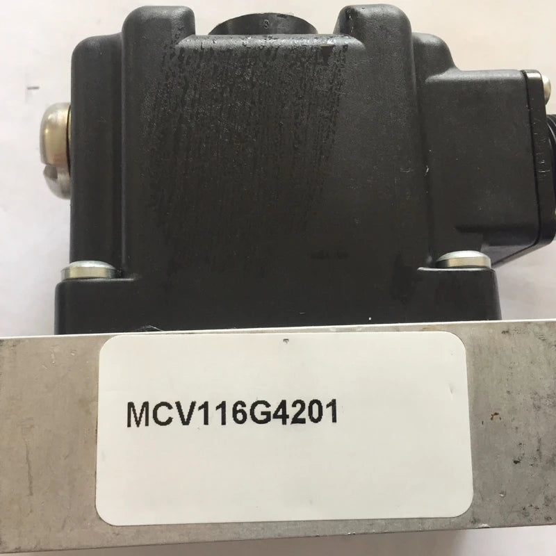 Control Valve MCV116G4201 Parts Original Stock Pressure Control Switch