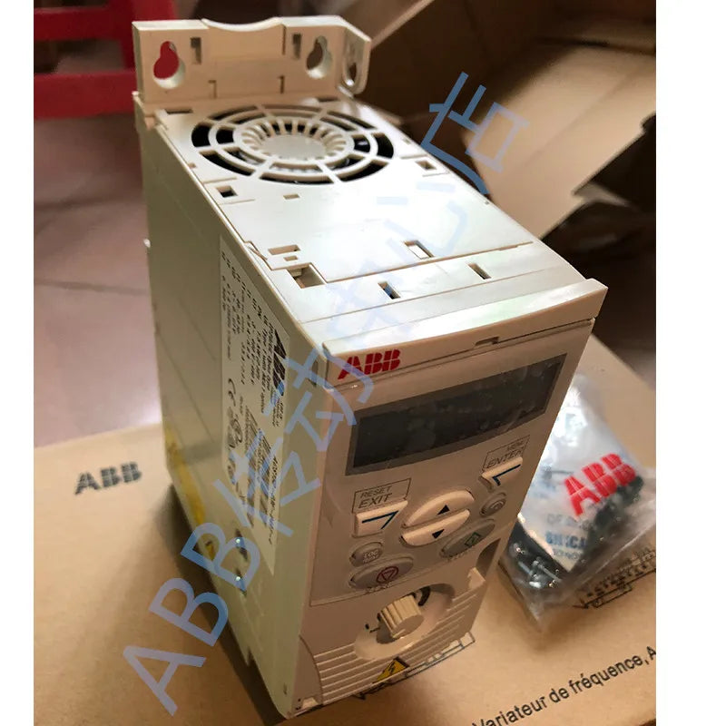 ACS150-03E-01A2-4 ACS150-03E-08A8-4 Other Electrical Equipment PLC ACS 150 Module Inverter Driver Ac Servo Motor Parts ACS150
