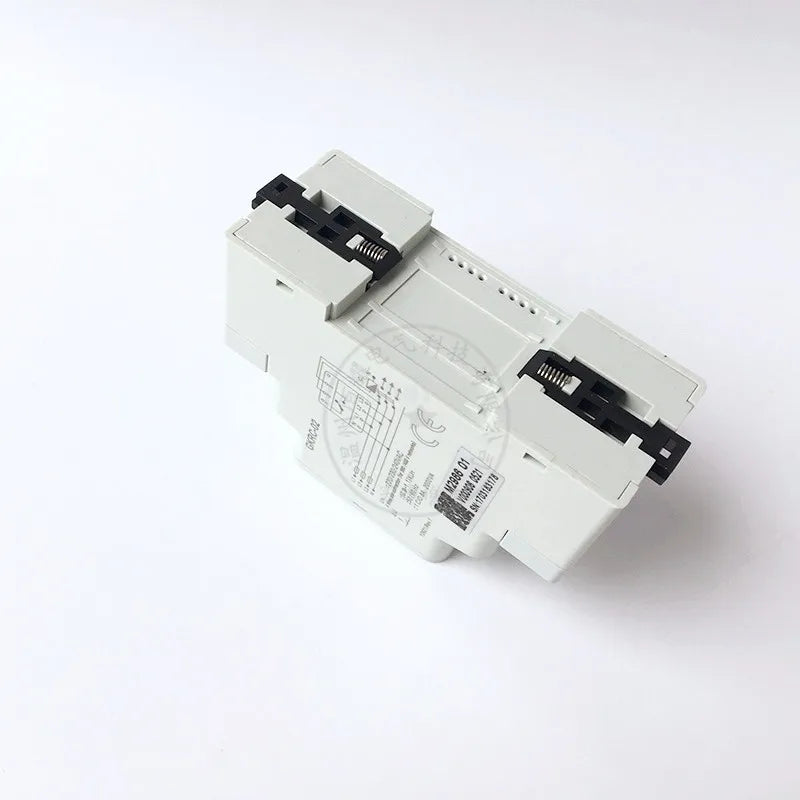 New Quality GKRC-02 GKRC-02F Three-phase Four-wire Relay Quality Reliable in Stock