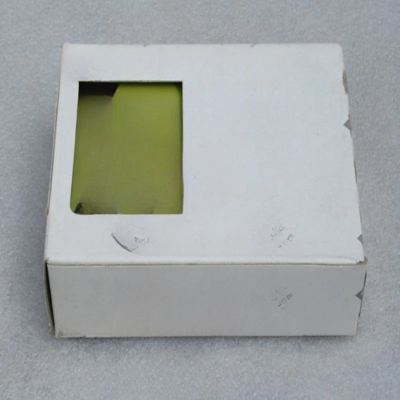New Safety Relay PNOZ X5.1 24VDC 2n/o Spot 774324 Original Relay