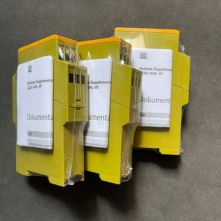 New Safety Relay Original S3 750103 750102 S3C 751103 X7.1 7 774585 X2.8P Hot Sale