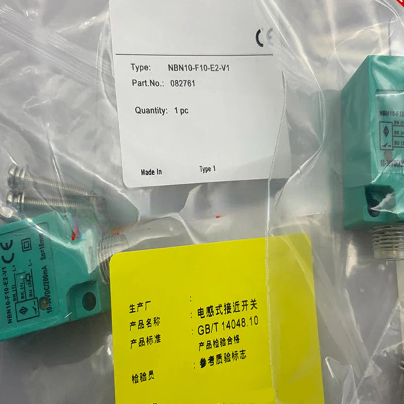 Stock NBN10-F10-E2-V1 NBN10-F10-E0-V1 Small Square Sensor
