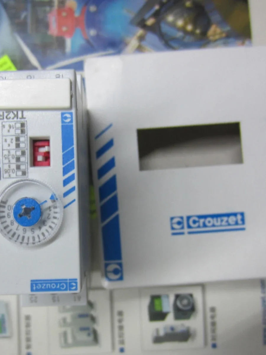 TK2R1 Original Brand New Power Off Delay Time Relay Genuine Phase Relay Crouzet TK2R1 24-240Volt
