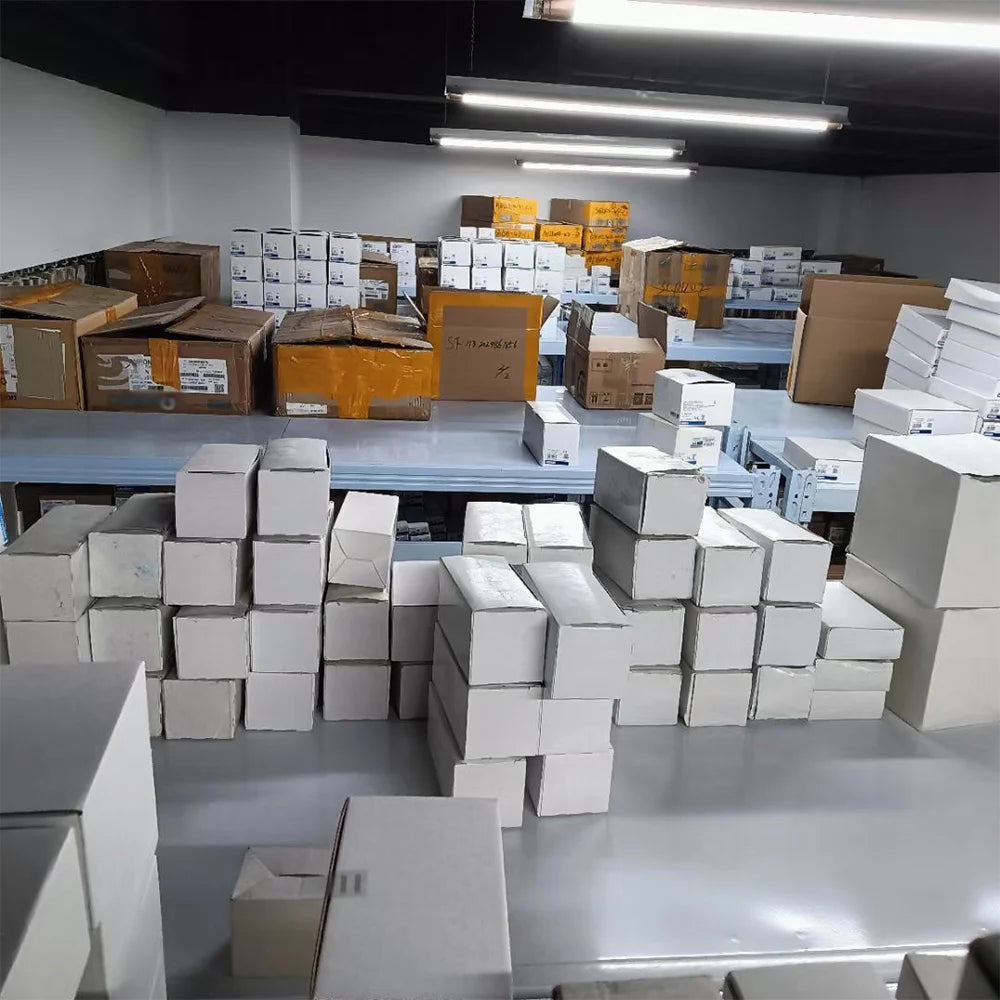 3RT1055-6AP36 3RT1055-6AF36 Power Contactor New  AC-3 150 A 75 KW / 400 VAC /DC Operating UC 110-127 V Auxiliary Contacts