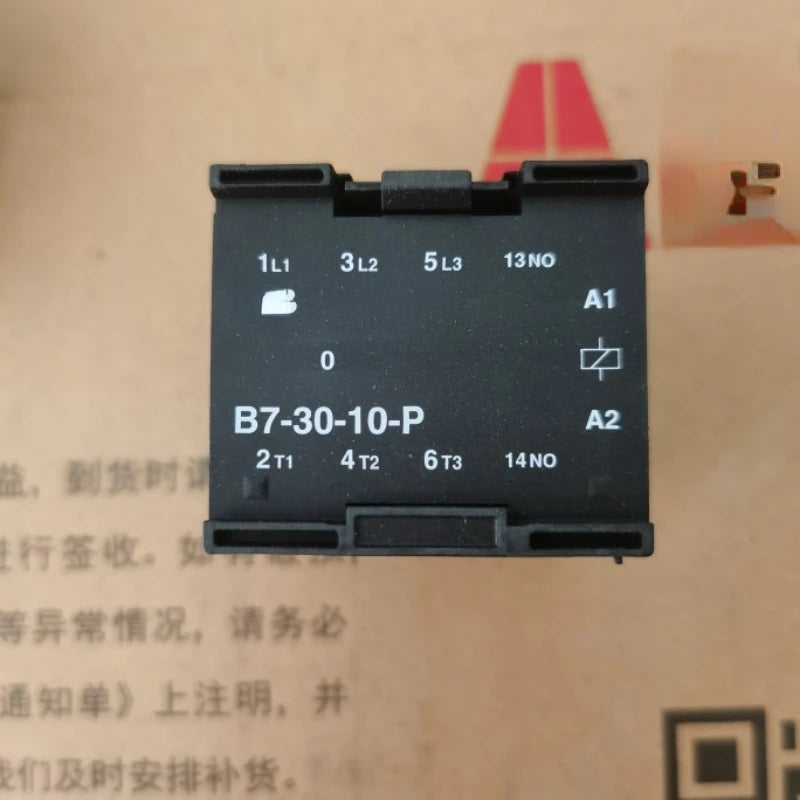 1pcs B7-30-10-P 24V Authentic Contactor B7-30-10-P 24V